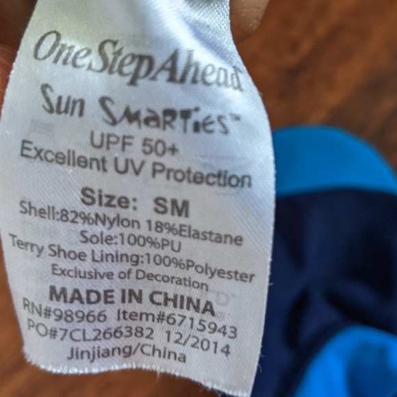 One step ahead sun smarties sun and water socks - Picture 3 of 3